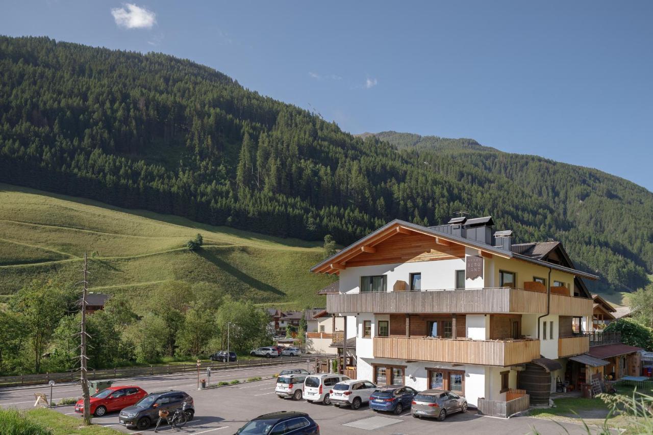 Hotel Bergland Кадипиетра Екстериор снимка
